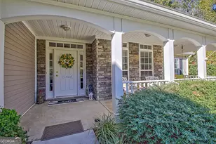 1040 Bob Smith Rd, Sharpsburg, GA 30277 - Photo 2