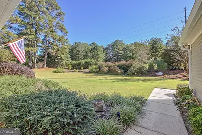1040 Bob Smith Road, Sharpsburg, GA 30277 - Photo 4