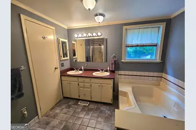 2950 Broadnax Drive, Loganville, GA 30052 - Photo 18