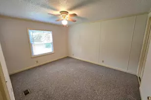 2950 Broadnax Dr, Loganville, GA 30052 - Photo 22