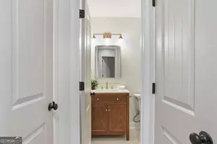1217 E 34th St, Savannah, GA 31404 - Photo 30