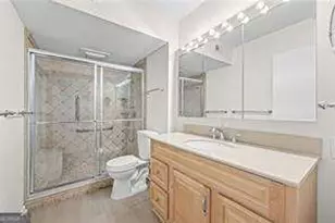 70 Chaumont Square NW, Atlanta, GA 30327 - Photo 24