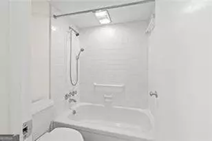 70 Chaumont Square NW, Atlanta, GA 30327 - Photo 30