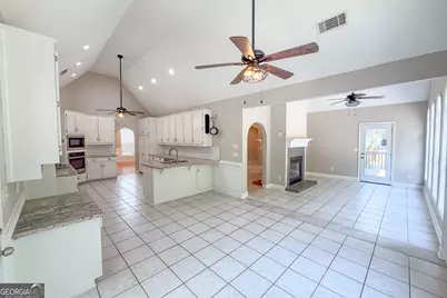 6015 Cedar Lake Trail, Loganville, GA 30052 - Photo 4