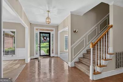 413 Ashford Circle, Lagrange, GA 30240 - Photo 6