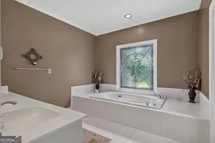 413 Ashford Cir, Lagrange, GA 30240 - Photo 22