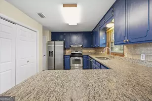 97 Burgess Cir, Brunswick, GA 31523 - Photo 8