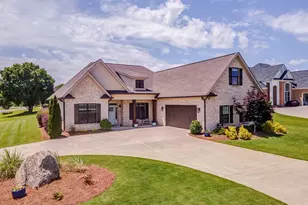 109 Mountain Laurel, Calhoun, GA 30701 - Photo 1