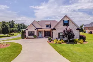 109 Mountain Laurel, Calhoun, GA 30701 - Photo 2