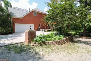 12216 Edgewater Dr, Hampton, GA 30228 - Photo 4