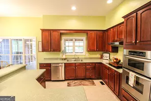 12216 Edgewater Dr, Hampton, GA 30228 - Photo 14