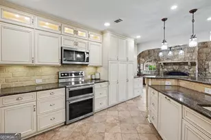 360 Oak Terrace, Alpharetta, GA 30009 - Photo 16