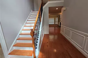 624 Maple Grove Way, Marietta, GA 30066 - Photo 2