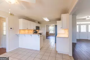 123 Wesley Deloach Rd, Glennville, GA 30427 - Photo 8