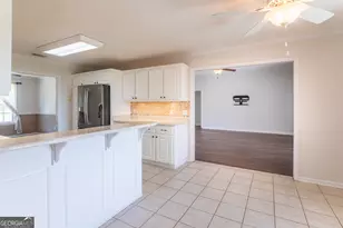 123 Wesley Deloach Rd, Glennville, GA 30427 - Photo 4