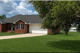 123 Wesley Deloach Rd, Glennville, GA 30427 - Photo 2