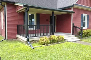 108 W 10th St, Chickamauga, GA 30707 - Photo 2