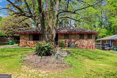 7019 Lakeview Lane, Peachtree Corners, GA 30360 - Photo 1