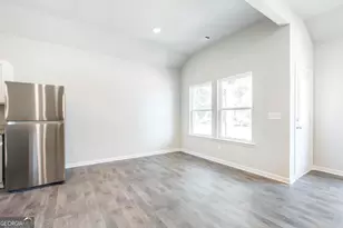 303 Georgian Walk, Byron, GA 31008 - Photo 12
