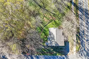 562 Highland Ave, Summerville, GA 30747 - Photo 8