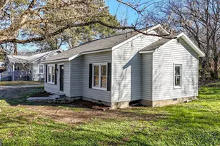 562 Highland Ave, Summerville, GA 30747 - Photo 2