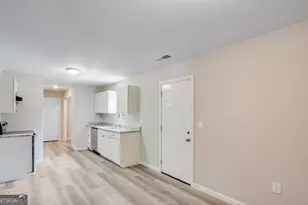 74 Lyla Ln, Canon, GA 30520 - Photo 6