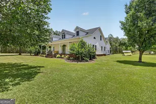 300 Johnson Dr, Sylvania, GA 30467 - Photo 2