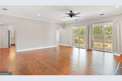 141 Grays Creek Drive, Savannah, GA 31410 - Photo 10