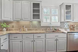 141 Grays Creek Dr, Savannah, GA 31410 - Photo 18