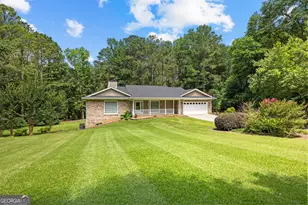 186 Lincoln Rd, Tyrone, GA 30290 - Photo 2