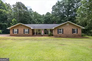 210 Newton Dr, Forsyth, GA 31029 - Photo 1