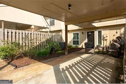 6391 Hawthorne Terrace, Peachtree Corners, GA 30092 - Photo 4