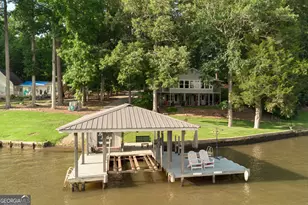 301 Thomas Dr, Eatonton, GA 31024 - Photo 1