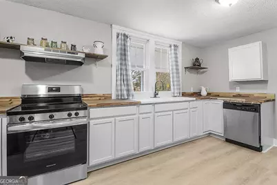 373 S Main Street, Pembroke, GA 31321 - Photo 12