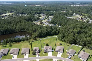 118 Walnut Wy, Kingsland, GA 31548 - Photo 4