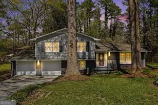 3960 Wedgefield Cir, Decatur, GA 30035 - Photo 2