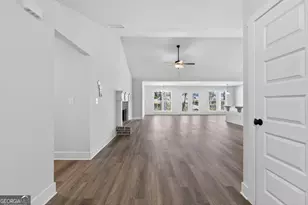 412 Seashell Ct, Statham, GA 30666 - Photo 4