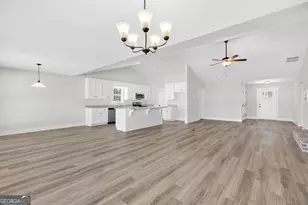 412 Seashell Ct, Statham, GA 30666 - Photo 12