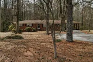 3024 Hicks Road SW, Marietta, GA 30060 - Photo 2