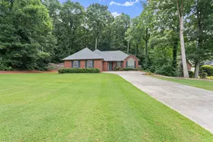 2035 Huntington Hill Trace, Buford, GA 30519 - Photo 2