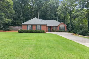 2035 Huntington Hill Trace, Buford, GA 30519 - Photo 36