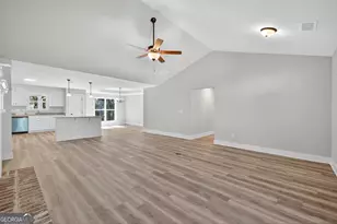 408 Seashell Ct, Statham, GA 30666 - Photo 8