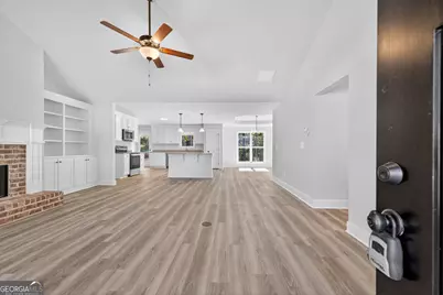 408 Seashell Court #14, Statham, GA 30666 - Photo 4