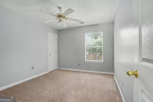 4394 Cross Ln, Decatur, GA 30035 - Photo 10