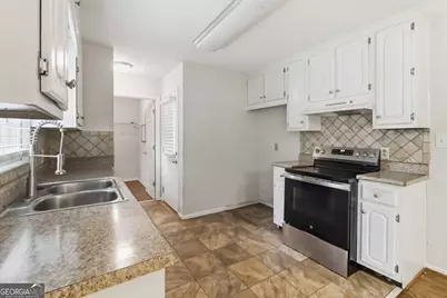 241 Rutledge Drive, Winder, GA 30680 - Photo 10