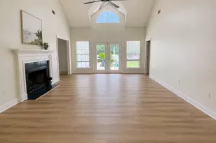 135 Westchester Cir, Dublin, GA 31021 - Photo 2