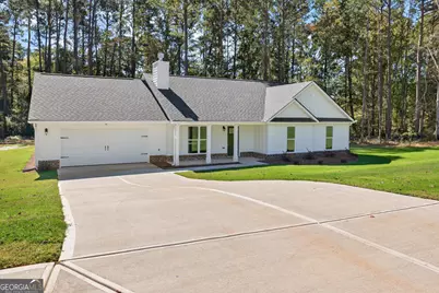 424 Seashell Court #18, Statham, GA 30666 - Photo 2