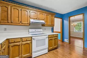 1192 Lakeview Rd, Grayson, GA 30017 - Photo 26