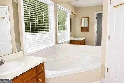 4170 Gables Place, Buford, GA 30519 - Photo 14