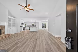 432 Seashell Ct, Statham, GA 30666 - Photo 4